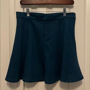 Dark teal suede feel flare skirt from Francesca’s. Size m-L